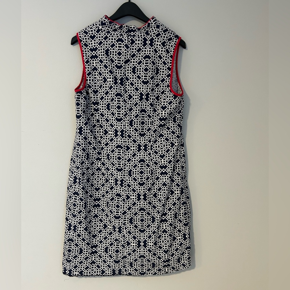Jessica Howard Floral Embroidered Sheath Dress – Size 16 - Picture 6 of 6
